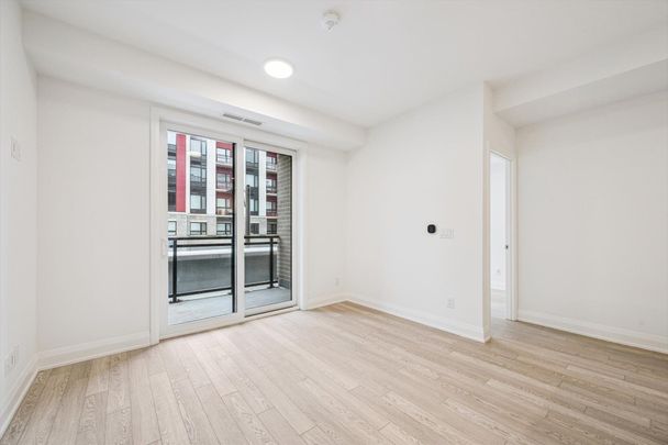 For Lease - 3250 Carding Mill Trail Unit# 223, Oakville, Ontario - Photo 1