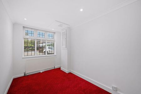 4 bedroom detached house to rent - Photo 4