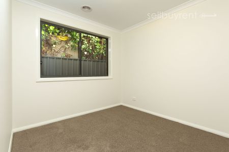 2/16 CHENERY STREET, Wodonga VIC 3690 - House For Rent | Domain - Photo 5