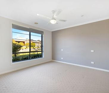Modern Living in a Sought-After Thurgoona Location - Photo 4
