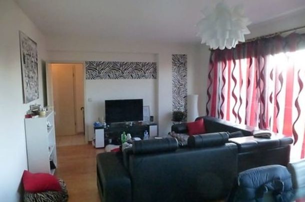 Appartement te huur - Photo 1