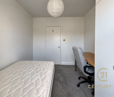 4 bedroom apartment to rent - Photo 5