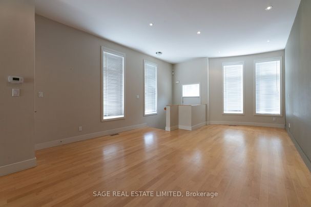 Townhouse For Lease | C8133122 - Photo 1