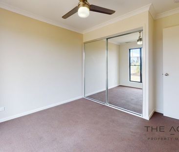 Low-Set Home! - Photo 2