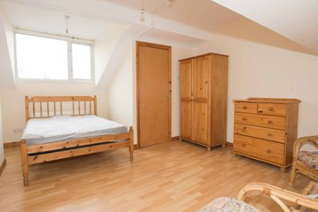 146 Dunluce Avenue, Belfast, BT9 7AZ - Photo 5