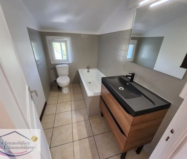 Location Appartement 5 pièces 91m² CUERS 83390 - Photo 5