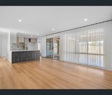 Spacious Family Living in Quiet Cul-De-Sac - Photo 1