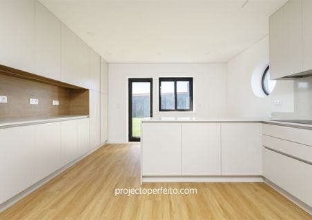 Moradia Isolada T4+1