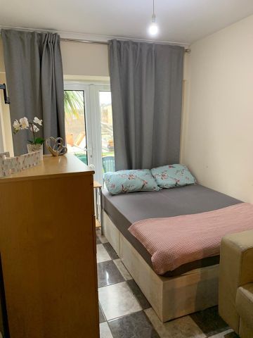 Room in a Shared House, Harrow Road, HA9 - Photo 4