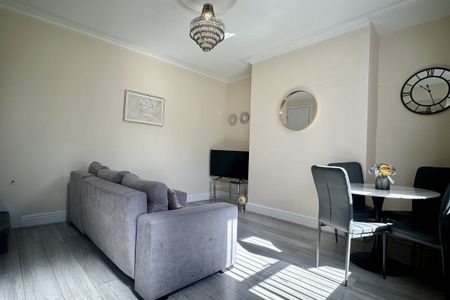 Ashton Mount - Photo 4