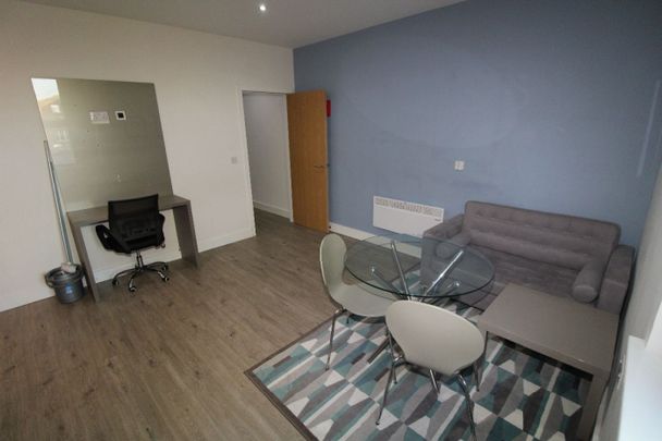 Winckley Square, Flat 08, PRESTON, Lancashire PR1 3AH - Photo 1