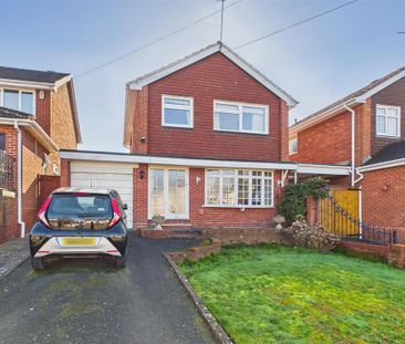 3 bedroom link detached house to rent - Photo 3