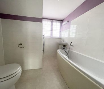 19, Sherway Close - Photo 6