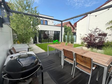 Casa individuala LUX 4 camere garaj Sibiu Parcul SubArini - Fotografie 3