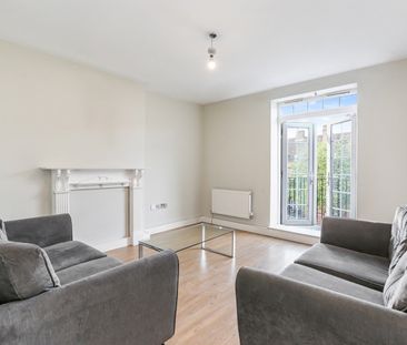 4 Bed Flat, Sandon House, SW2 - Photo 2