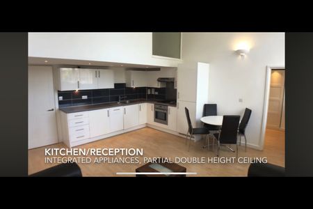 3 Bed Maisonette, Hannah Court, E15 - Photo 2
