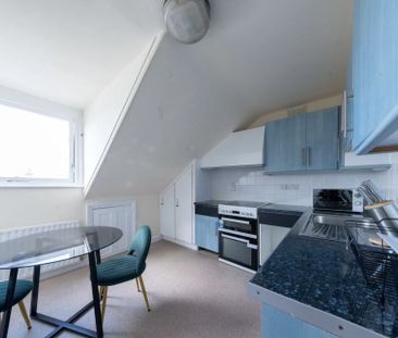 Fortess Road, London - Photo 2