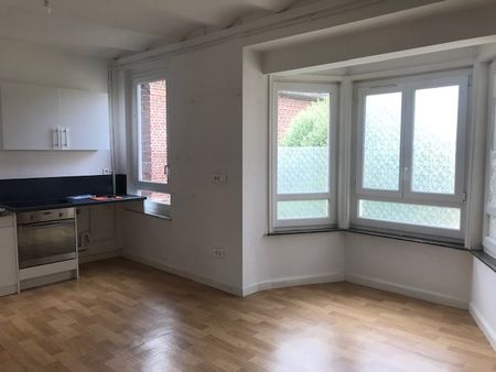 appartement de 80.81 m² au 1er étage - Photo 2