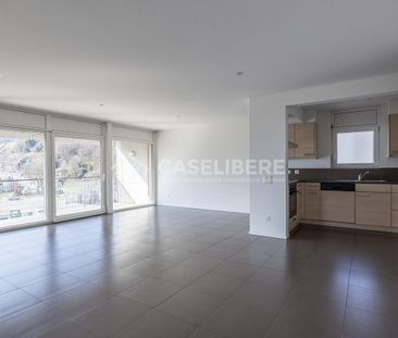 INCANTEVOLE 4.5 AD AGNO CON VISTA LAGO - Photo 3