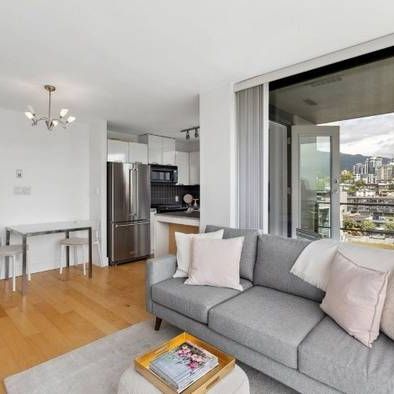 Stunning 1BR At The Sky Building Urban Luxury In Lower Lonsdale - Photo 4