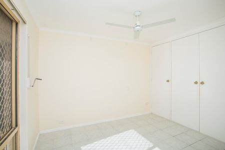 13/2 Bland Place, Beechboro WA 6063 - Villa For Rent | Domain - Photo 3