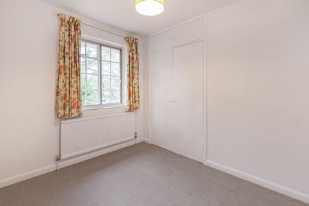 Cunliffe Close, Oxford - Photo 3