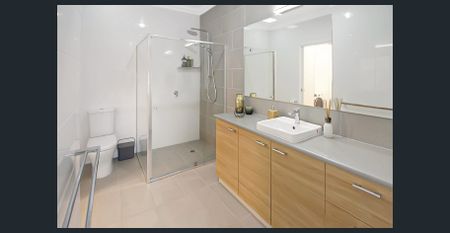 Furnished Elmwood Estate - Photo 4