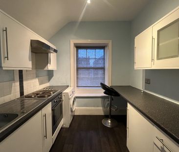 Banner Court - Photo 1