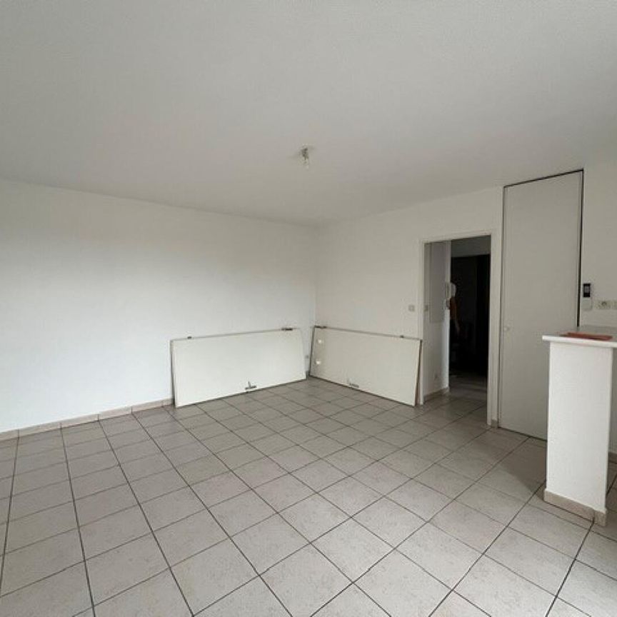location Appartement T2 DE 45.36m² À MURET - Photo 1