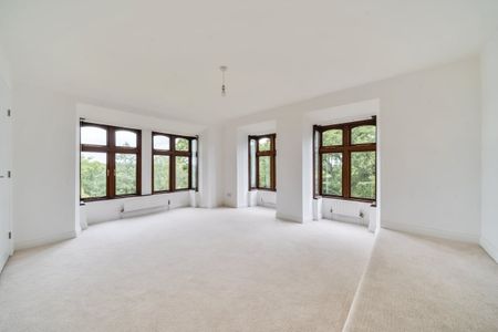 5 bedroom detached house to rent - Photo 3