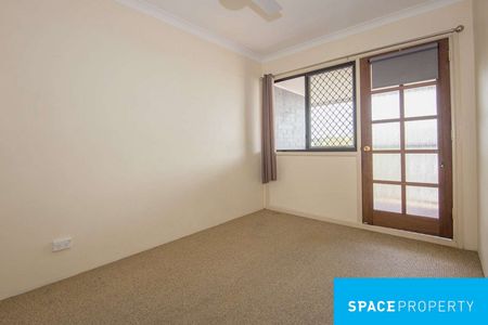 Location & Lifestyle - Photo 4