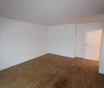 Appartement 3 pièces - - Photo 2