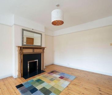 2 bedroom maisonette to rent - Photo 1