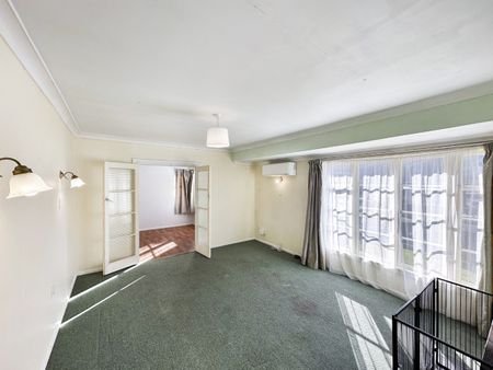 Cute 2 bed on Bledisloe - Photo 2