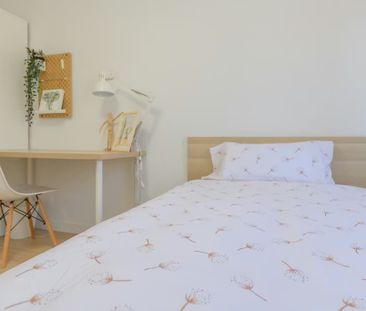 Calle de Pizarro, Getafe, Community of Madrid 28902 - Photo 6