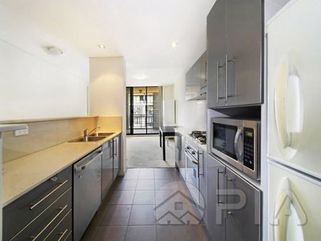 By The River, Ideal Location, Modern & Contemporary Apartment**Entry from block C1** - Photo 5