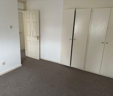 3 bedroom house on Thaxted Road, Birmingham, B33 9UP - Photo 3