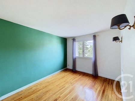 Location Appartement 3 pièces 79m² BEAUMONT 63110 - Photo 4