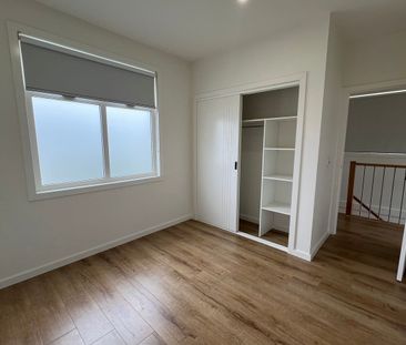 6/37 Pennell Avenue, St Albans, Vic 3021 - Photo 3