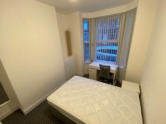 3 Bed Terraced House, Blandford Road, M6 - Photo 1