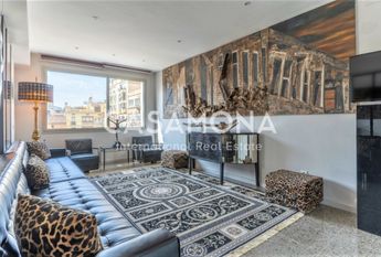 Unique 1 Bedroom Apartment Close to Arc de Triomf