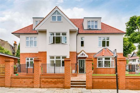 A unique and spacious one-bedroom flat forming part of this newly constructed exclusive development, located superbly for the extensive amenities of Ealing including West Ealing station. - Photo 5