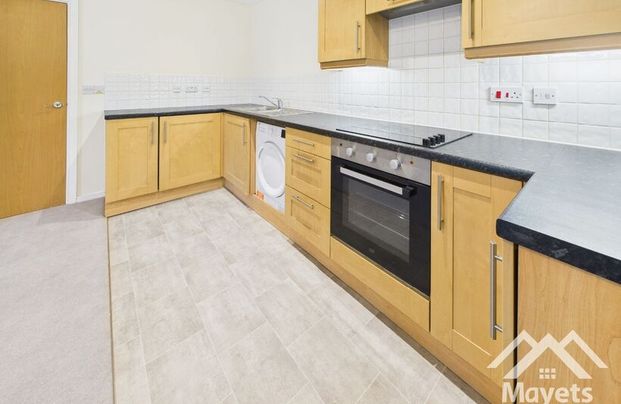 Hollin Bank Court, Bolton Road, Blackburn - Photo 1