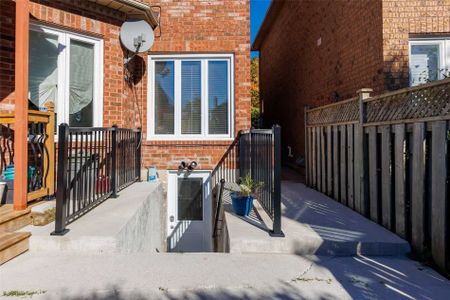 For Lease - 101 Loma Vista Drive Unit# Lower, Vaughan, Ontario - Photo 5