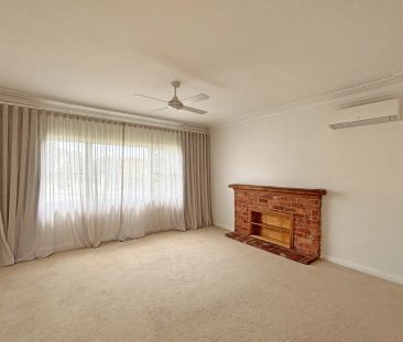 Charming Inner Town Home - Photo 1