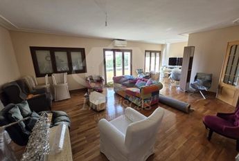 Apartamento T4 em Lisboa