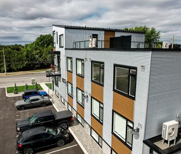 845 Champlain Street, Chatelaine Village, Ottawa, ON - Photo 3