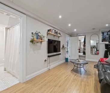 For Lease - 182 Indian Grove Unit# Lower, Toronto, Ontario - Photo 3