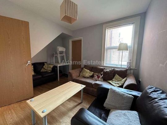 Pitcroft Avenue, Reading, RG6 - Photo 1