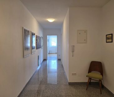 ENDLICH PLATZ FÜR ALLES! ruhig,geschmackvoll - und zu Fuß ins Zentrum - Photo 3